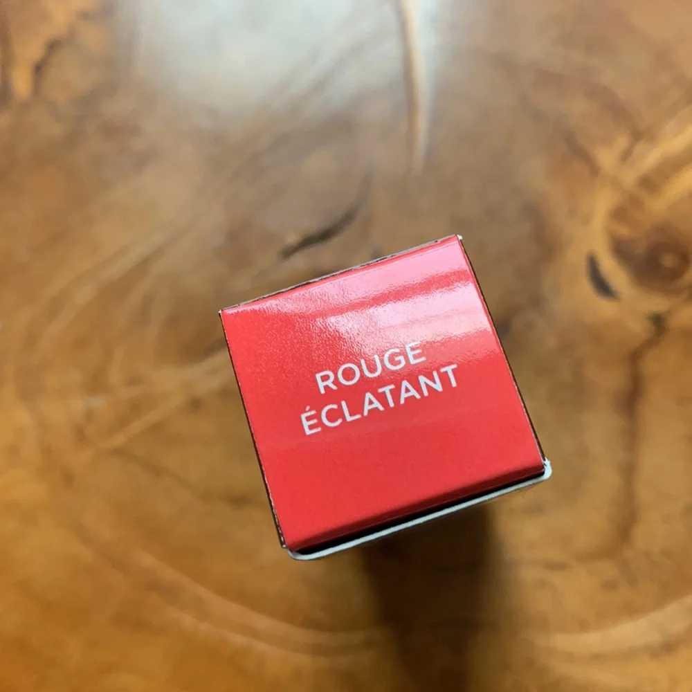 *NWT Boutique* Laura Mercier Rouge Essentiel in Rouge Eclatant - Picture 2 of 2